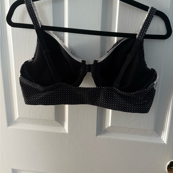 Victoria's Secret Black and White Dotted Top - Picture 3 of 6